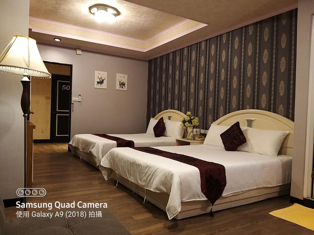 Guan Lun Hotel 花蓮市 エクステリア 写真